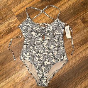 Medium one piece swimsuit